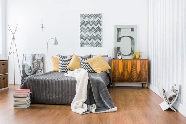 17 Bedroom Flooring Ideas From Cozy Carpets to Sleek Hardwoods