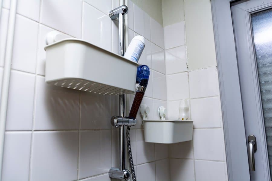 Hanging shower caddy