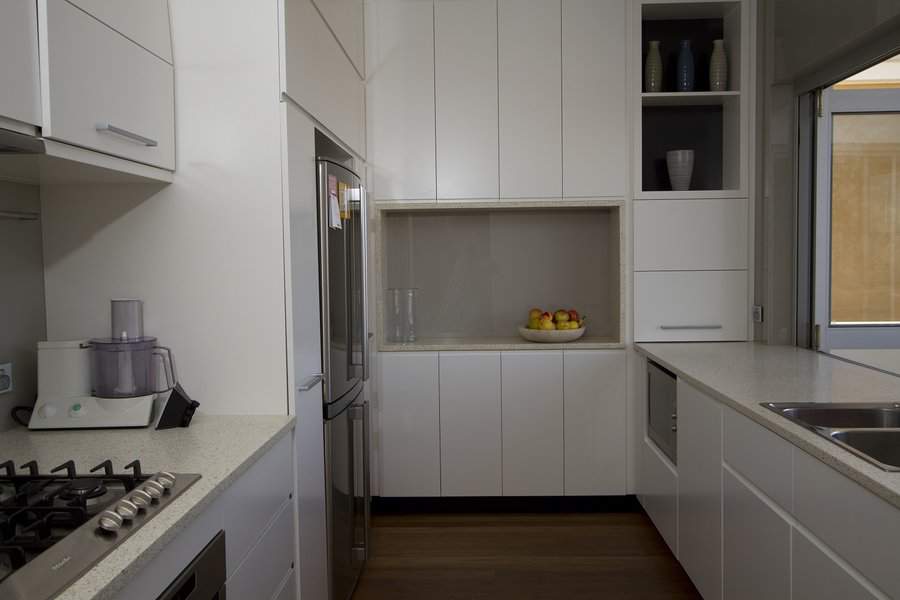 modern high-gloss white cabinets