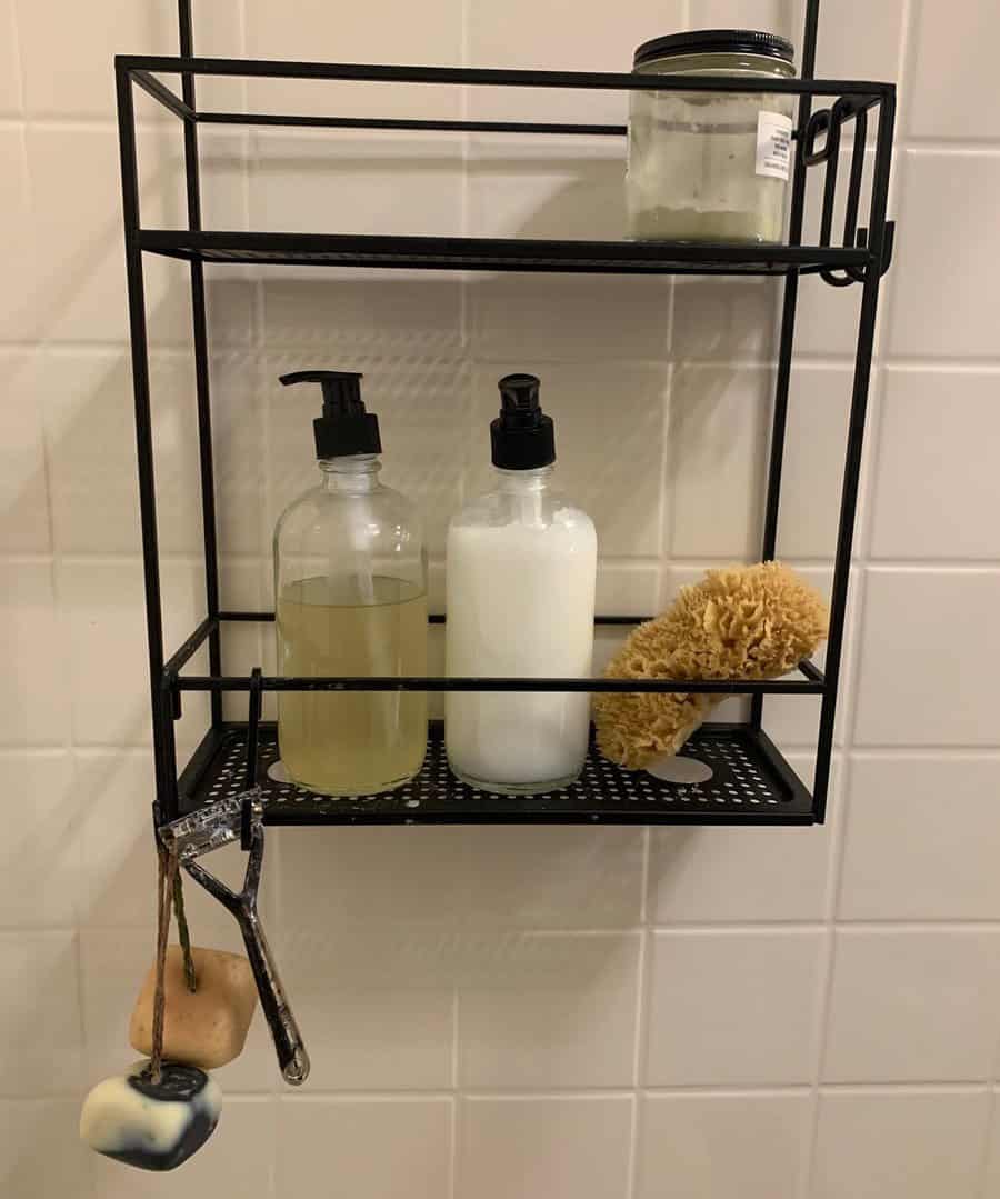 Hanging shower caddy