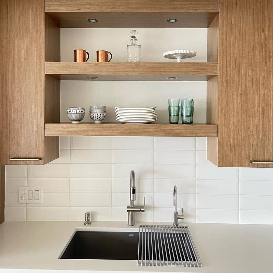 Cupboard extension with open shelf