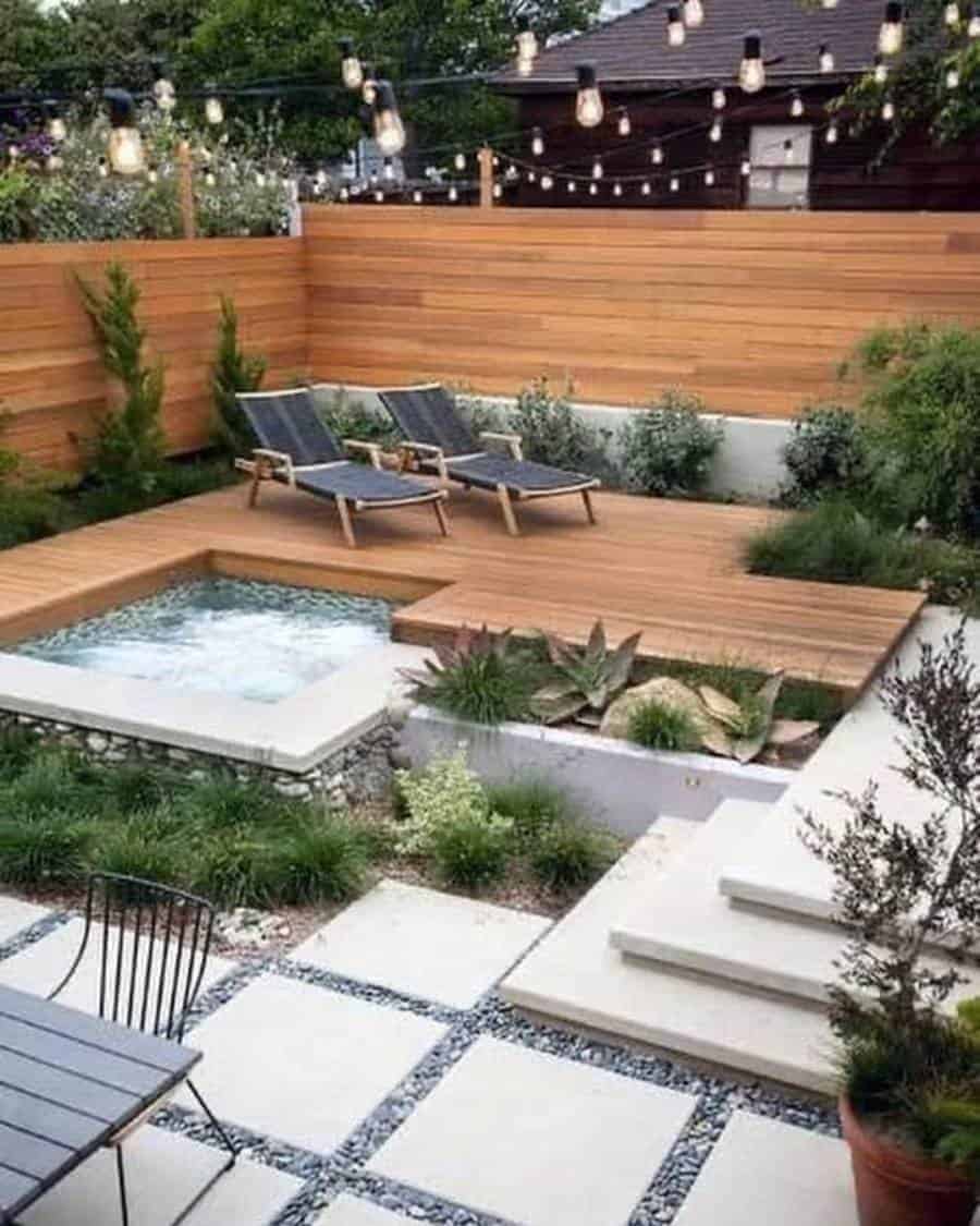 Modern Wood Fence Ideas 10