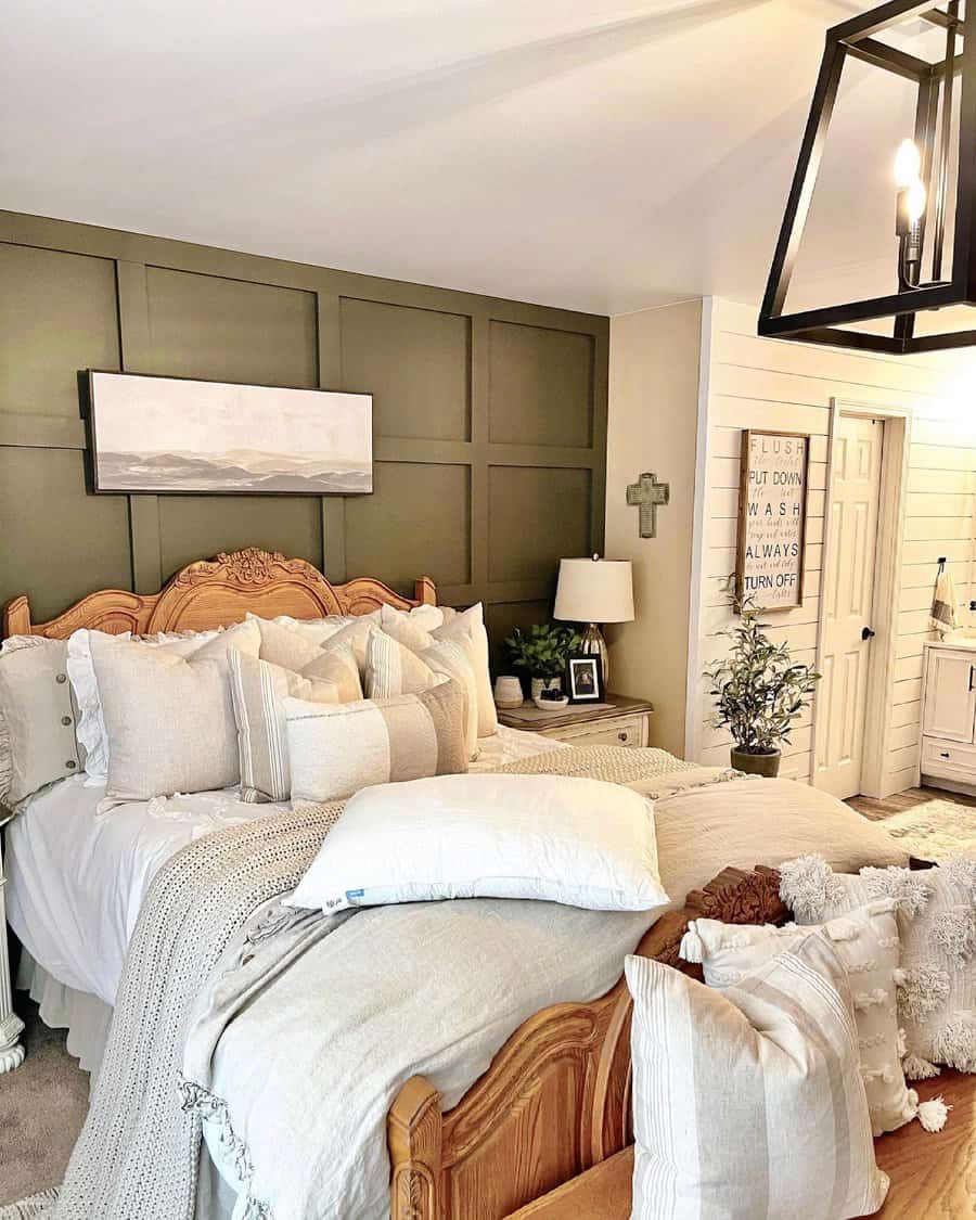 Farmhouse chic bedroom