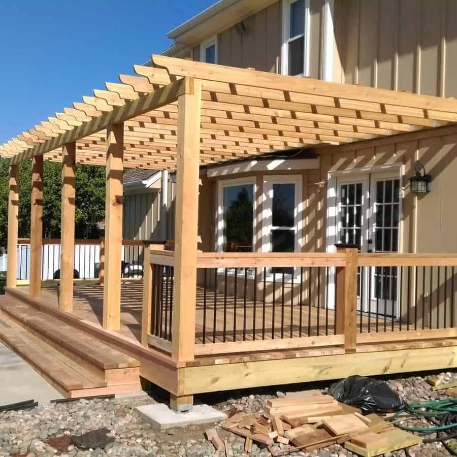 Backyard deck pergola