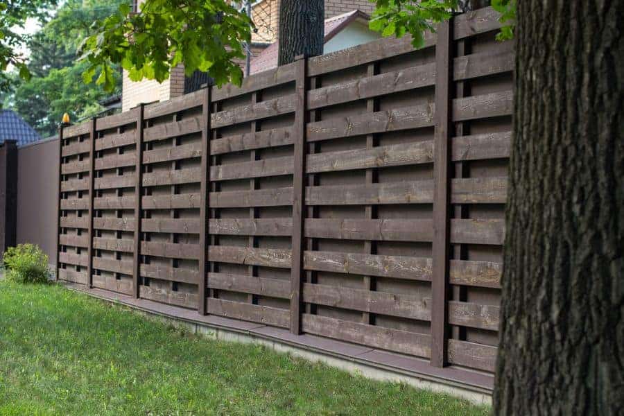 Rustic-Wood-Fence-Ideas-2