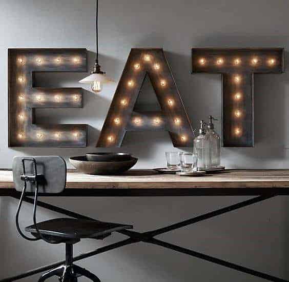 Illuminated marquee letters