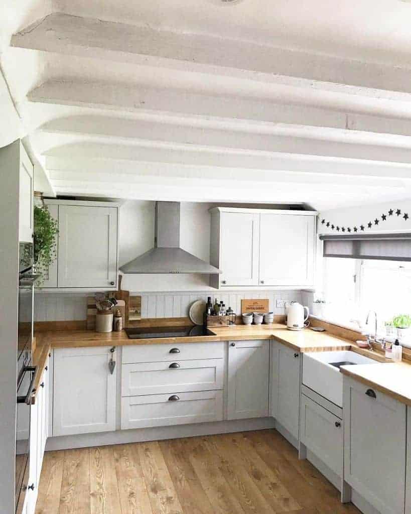 small country kitchen ideas theoldforgecottage