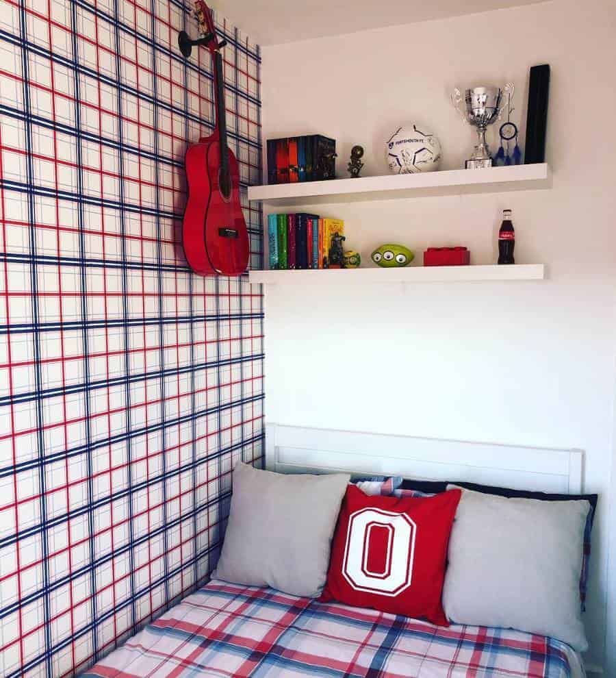 Boys bedroom with floating shelves 