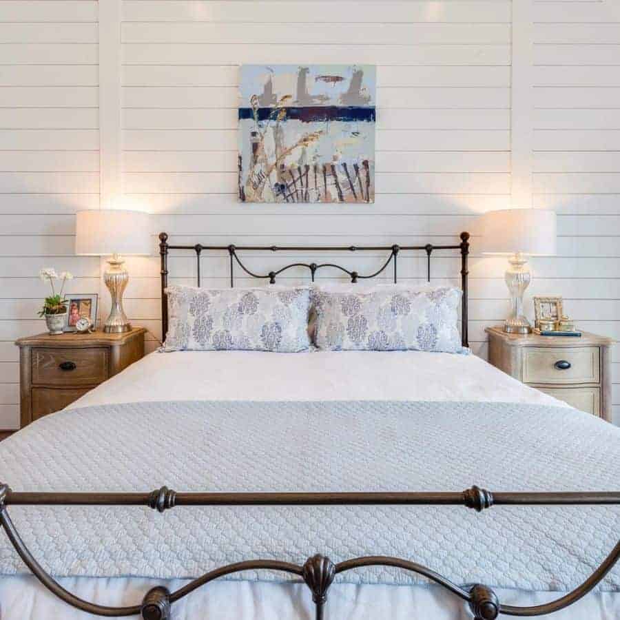 white simple bedroom ideas