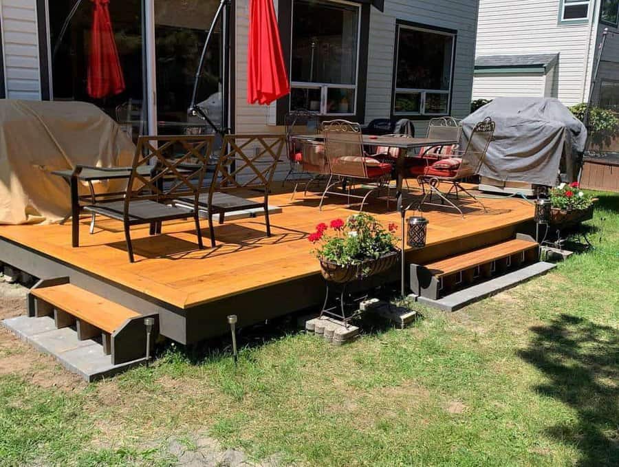 Deck dining set