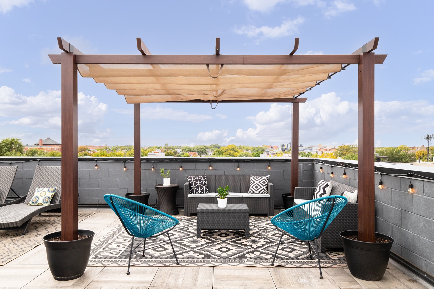 Innovative Pergola Shade Ideas for a Stylish Outdoor Retreat