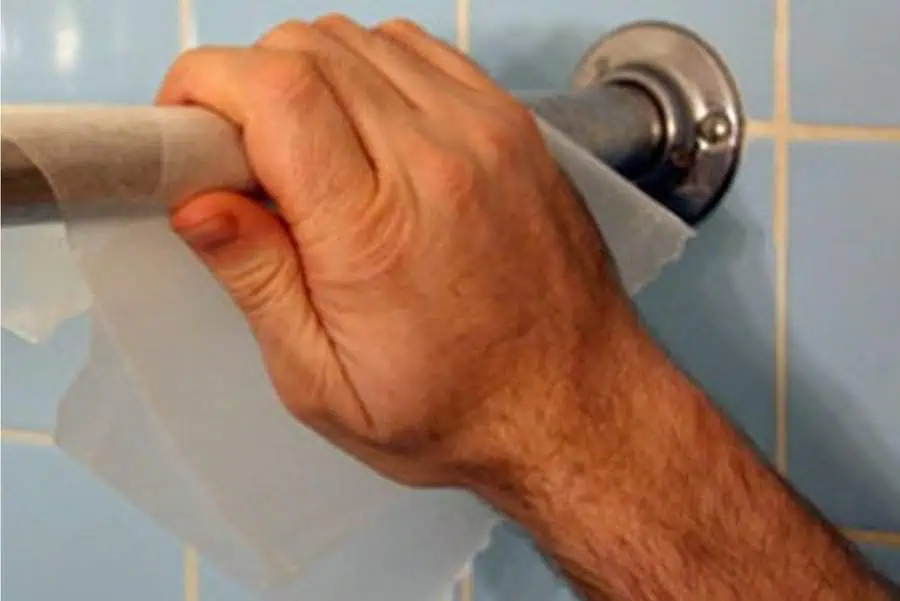 Deep Cleaning Shower Curtain Rod