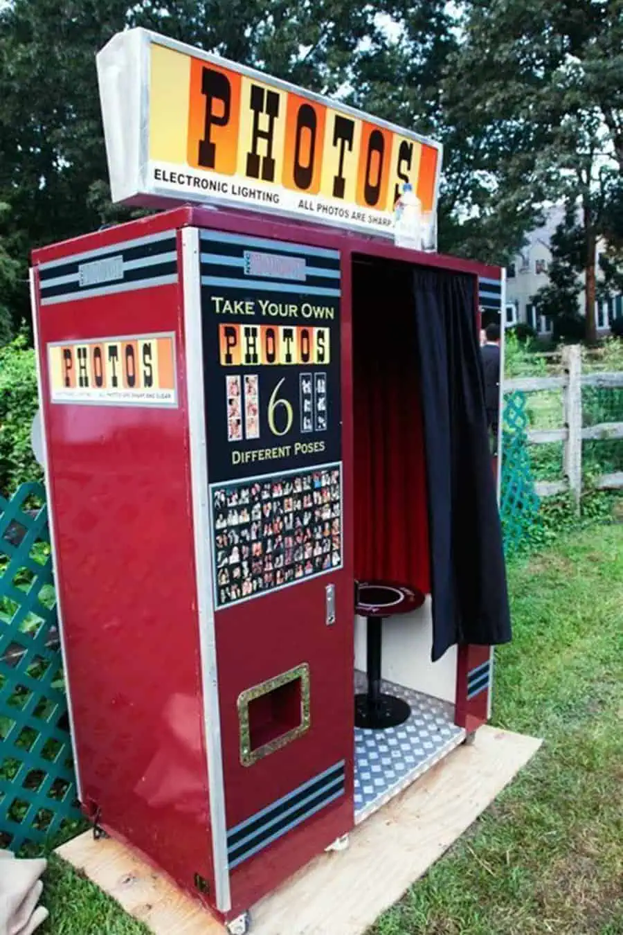 Retro photo booth for capturing fun moments at a 40th birthday celebration.