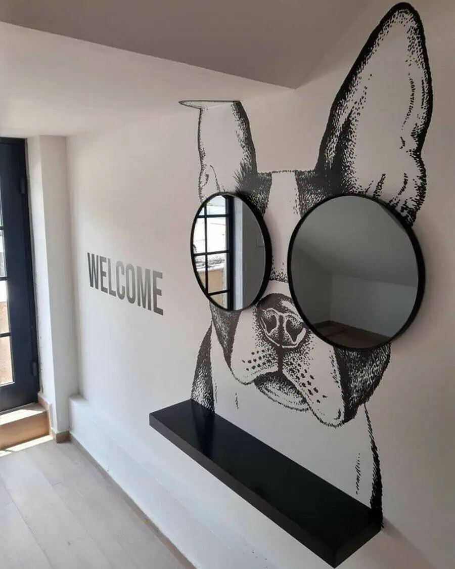 How to Decorate Around a Round Mirror for a Stylish Space